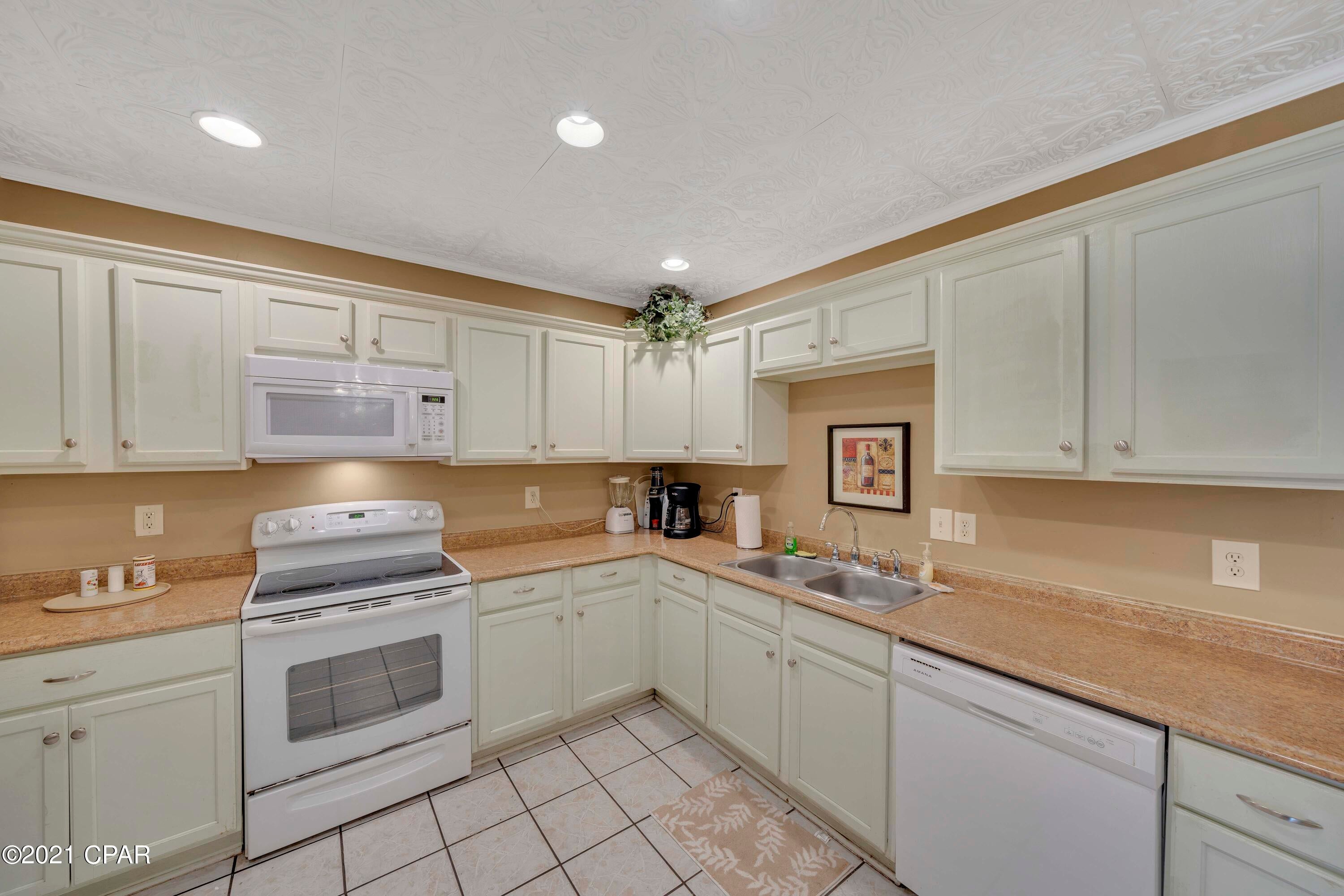 Learys 2nd Add - Residential