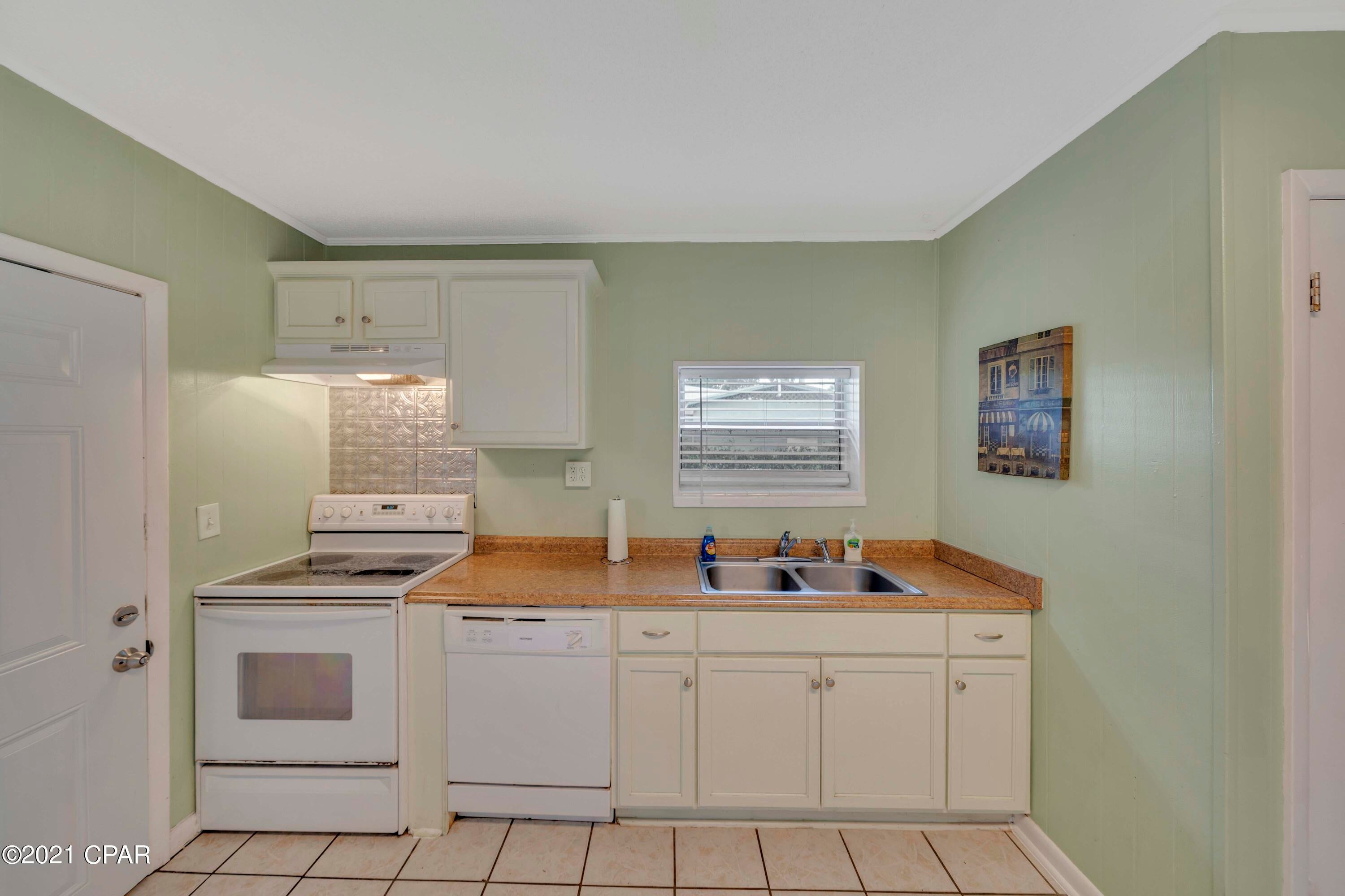 Learys 2nd Add - Residential
