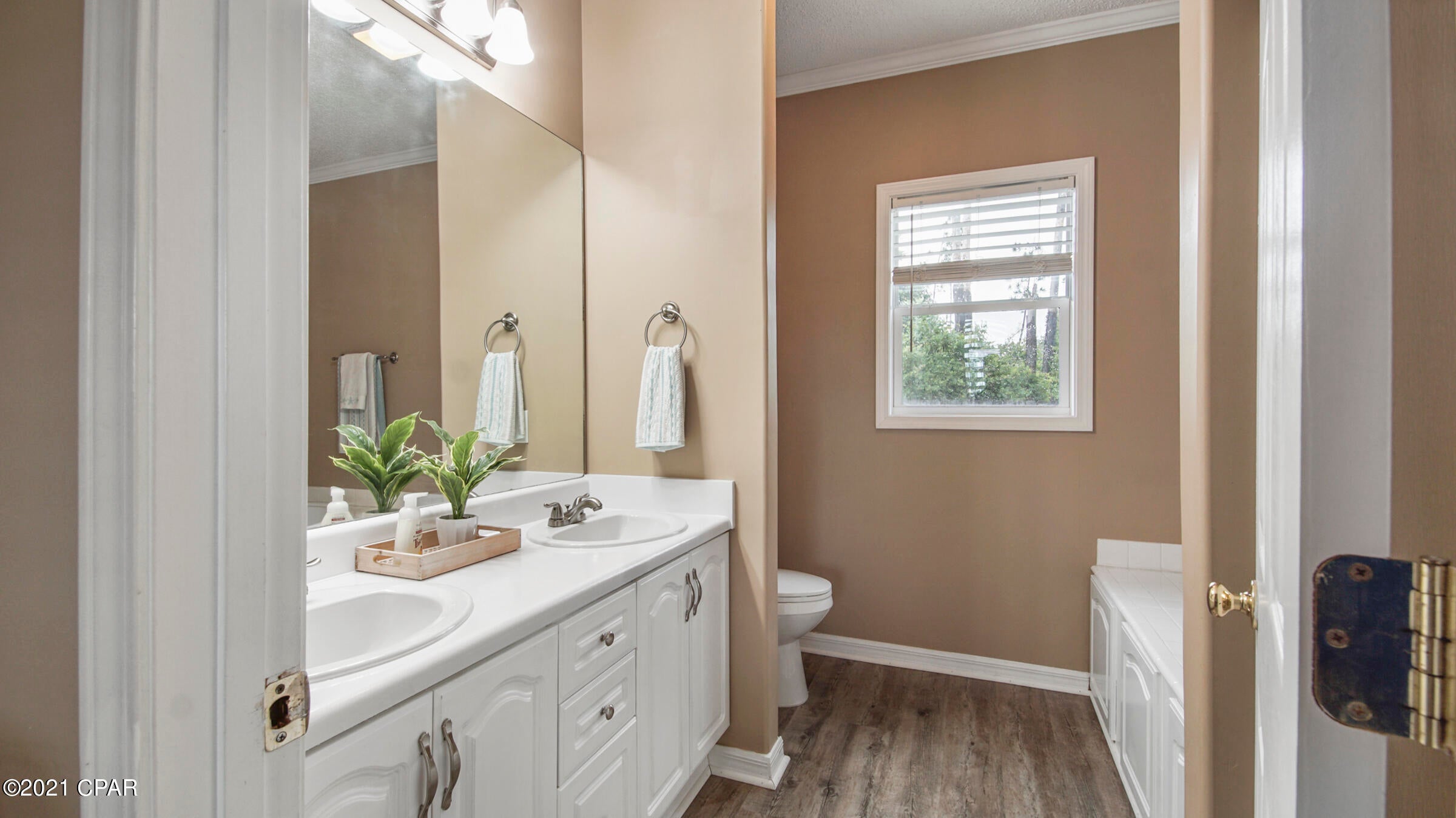 Jones Meadow - Residential