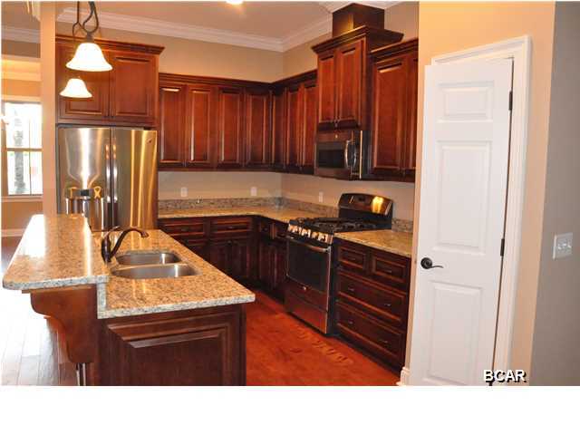 The Meadows & The Pointe - Residential