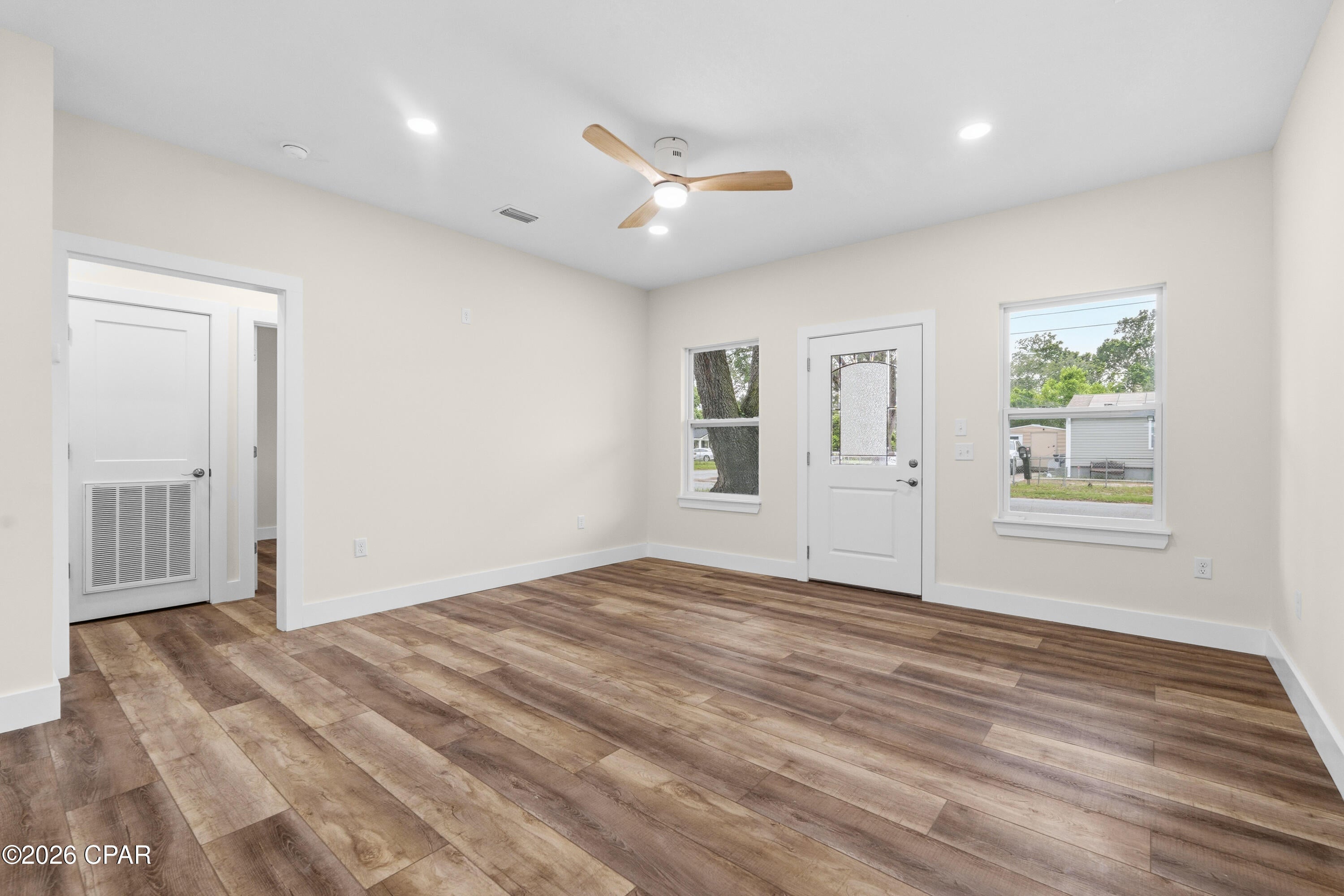 [No Recorded Subdiv] - Residential