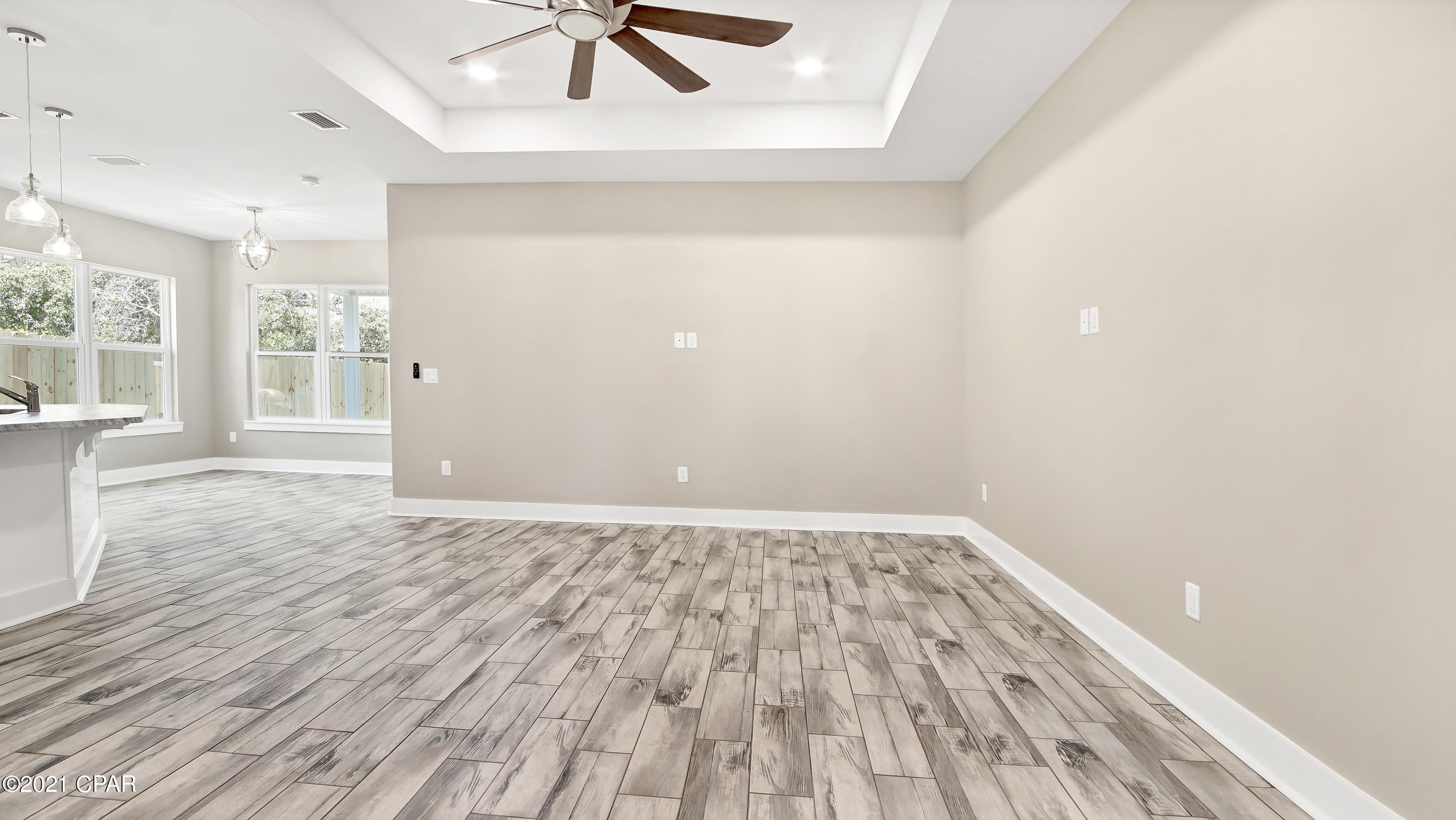 Pines 6th Add - Residential