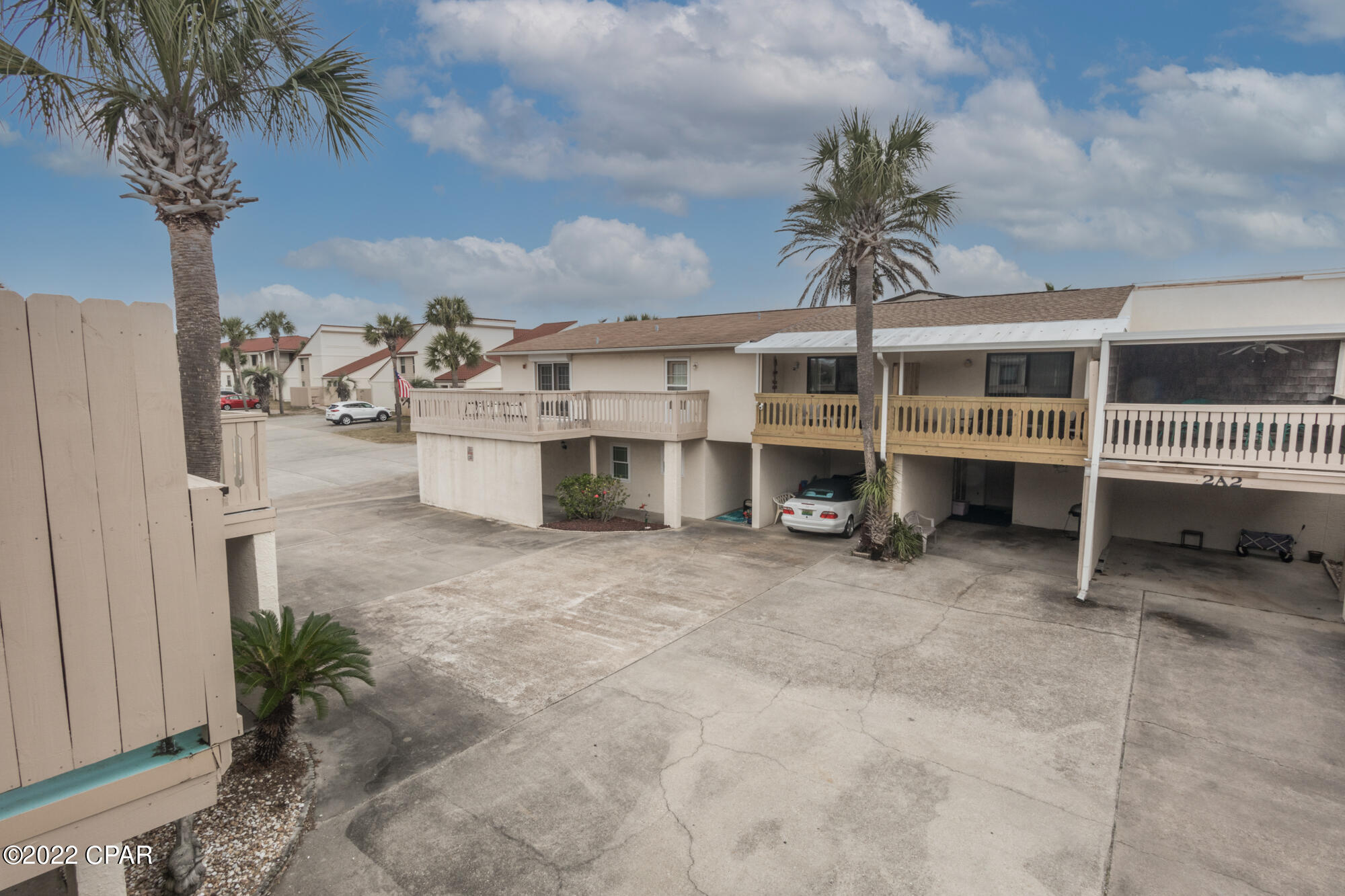 Horizon South Townhouses - Residential