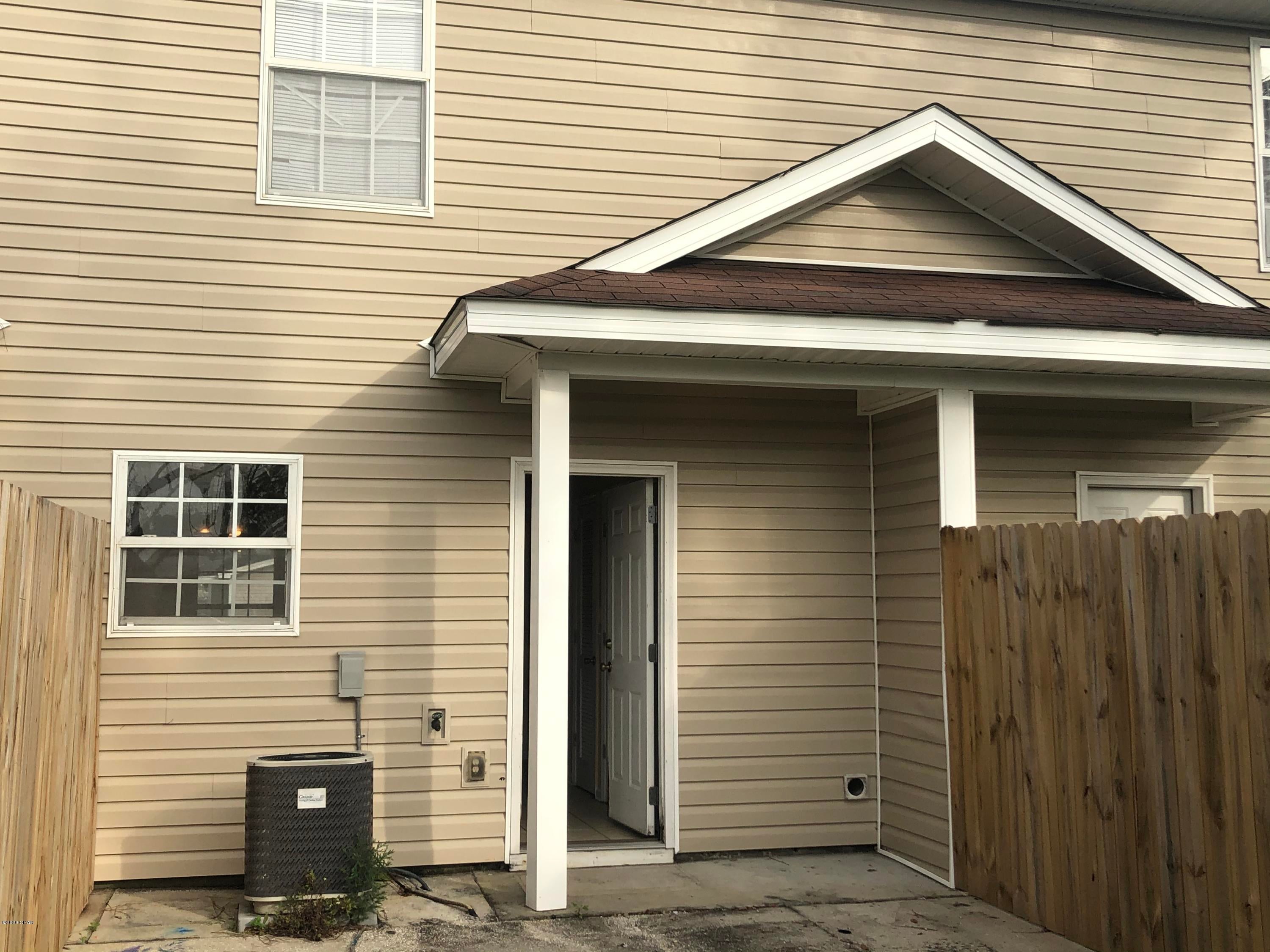 [No Recorded Subdiv] - Residential Lease