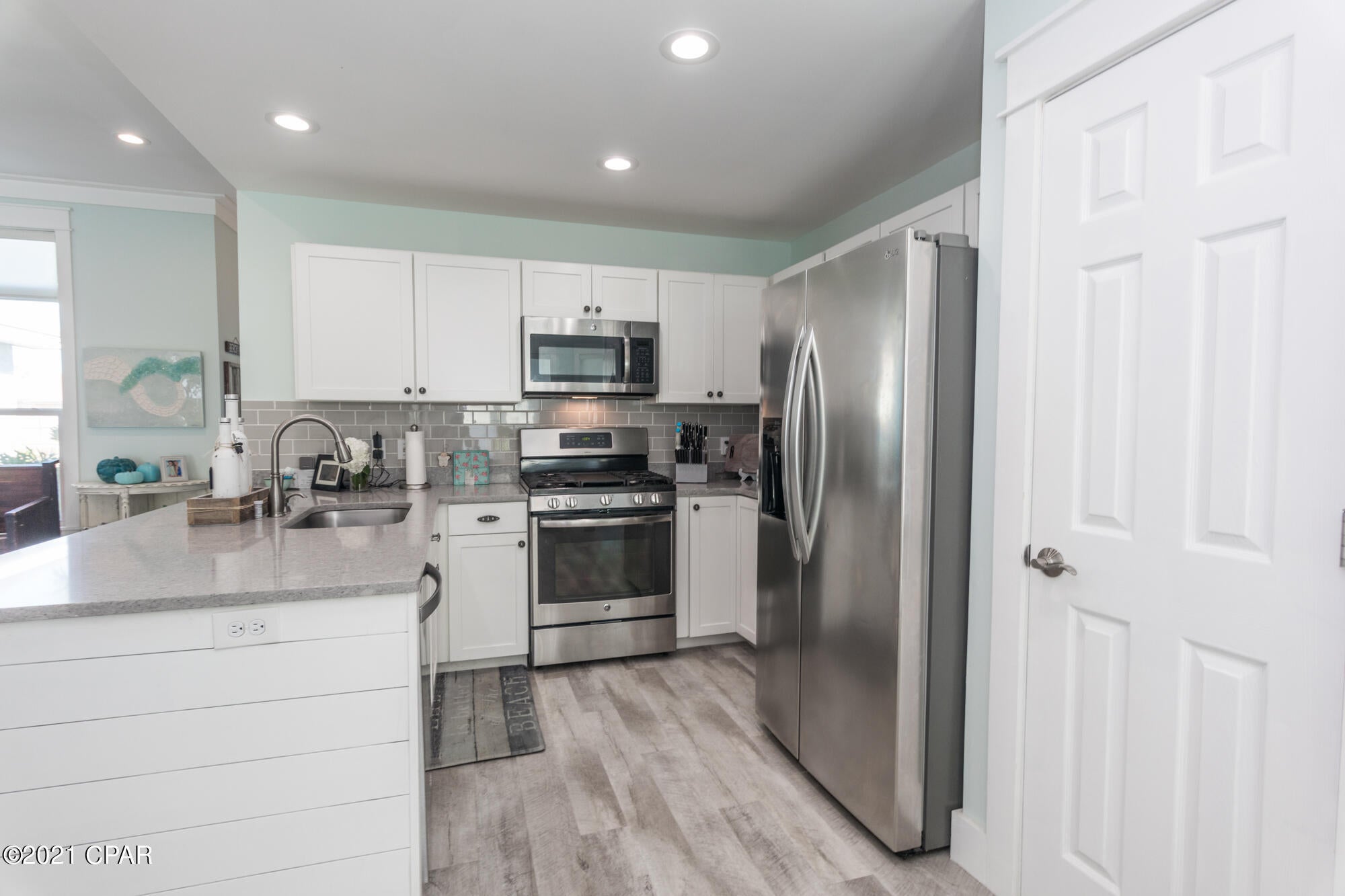 Seaclusion Beach - Residential