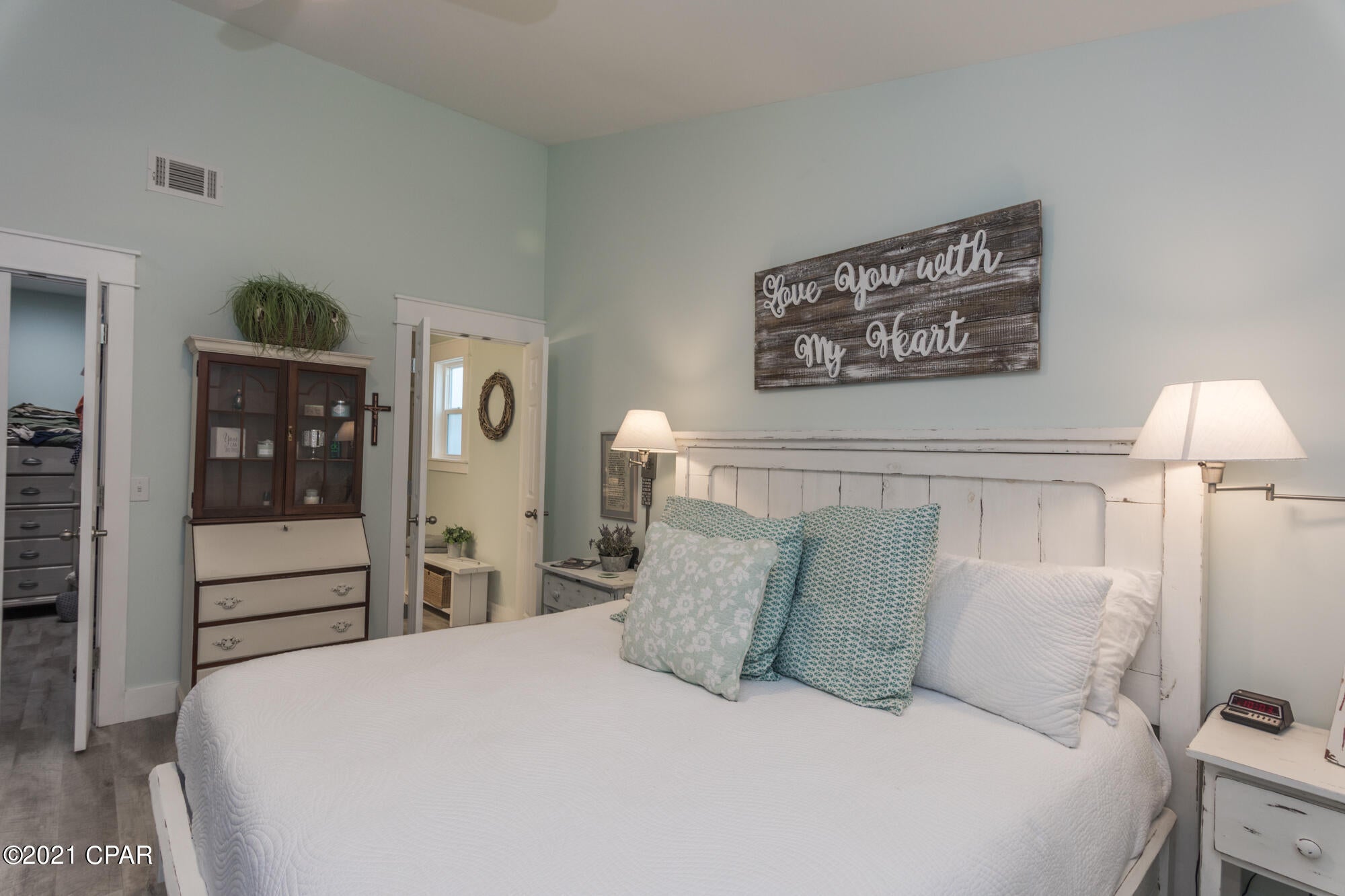 Seaclusion Beach - Residential