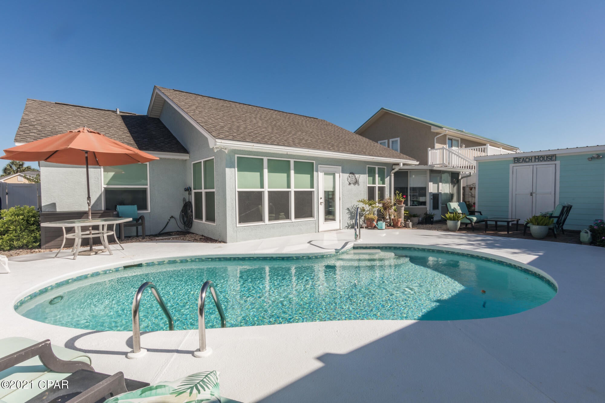 Seaclusion Beach - Residential