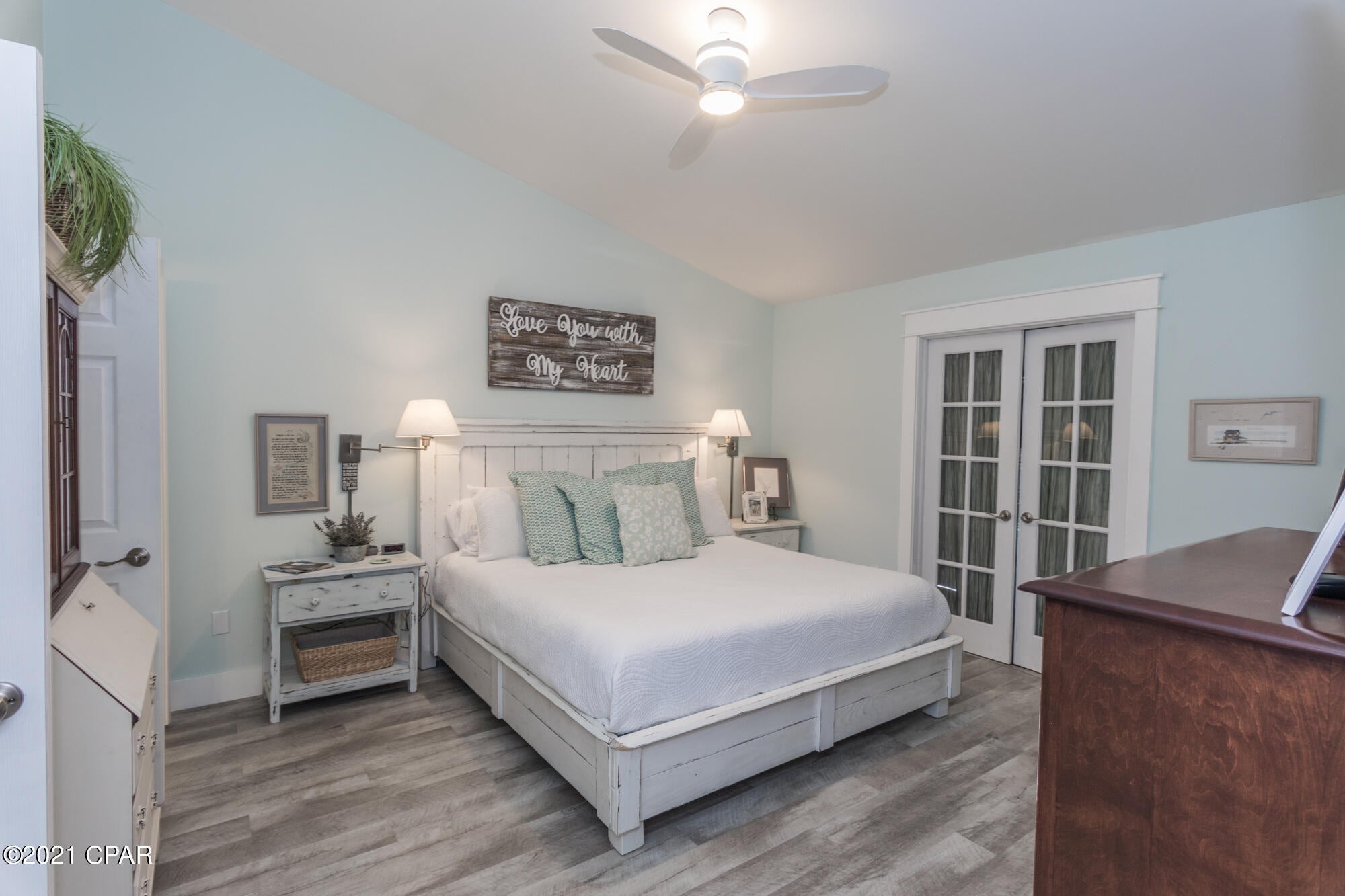 Seaclusion Beach - Residential