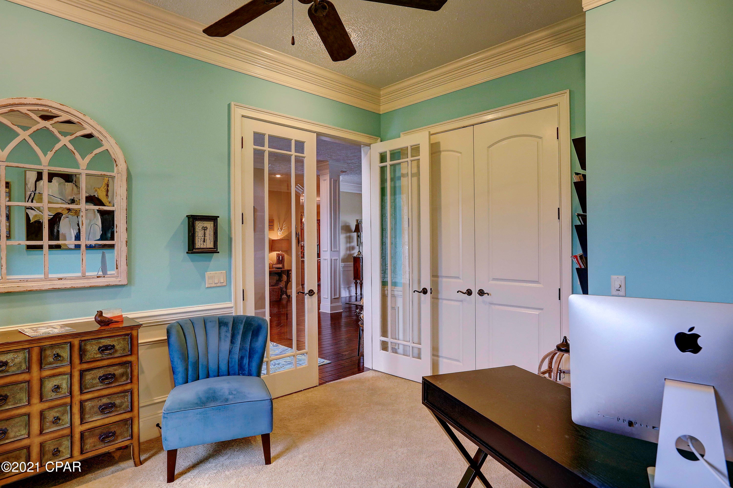 College Point Estate 1st Add - Residential