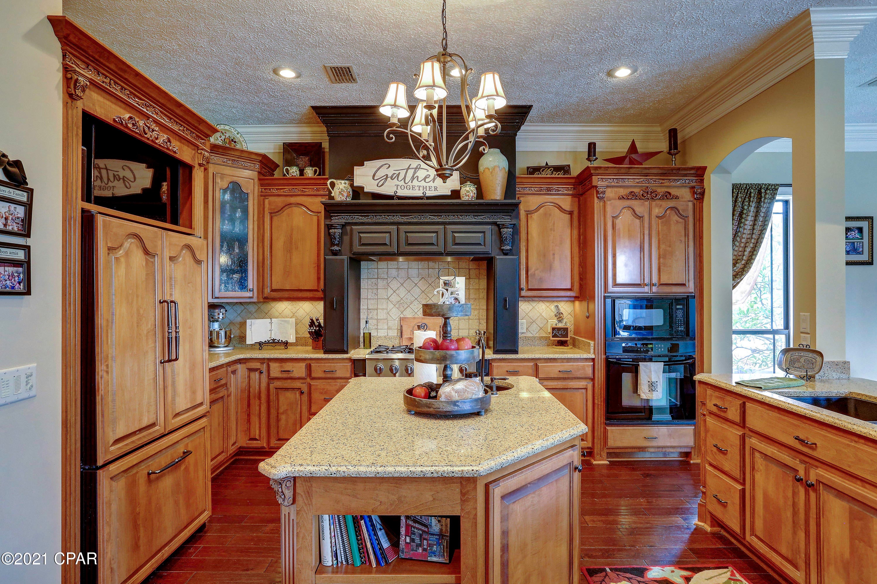 College Point Estate 1st Add - Residential