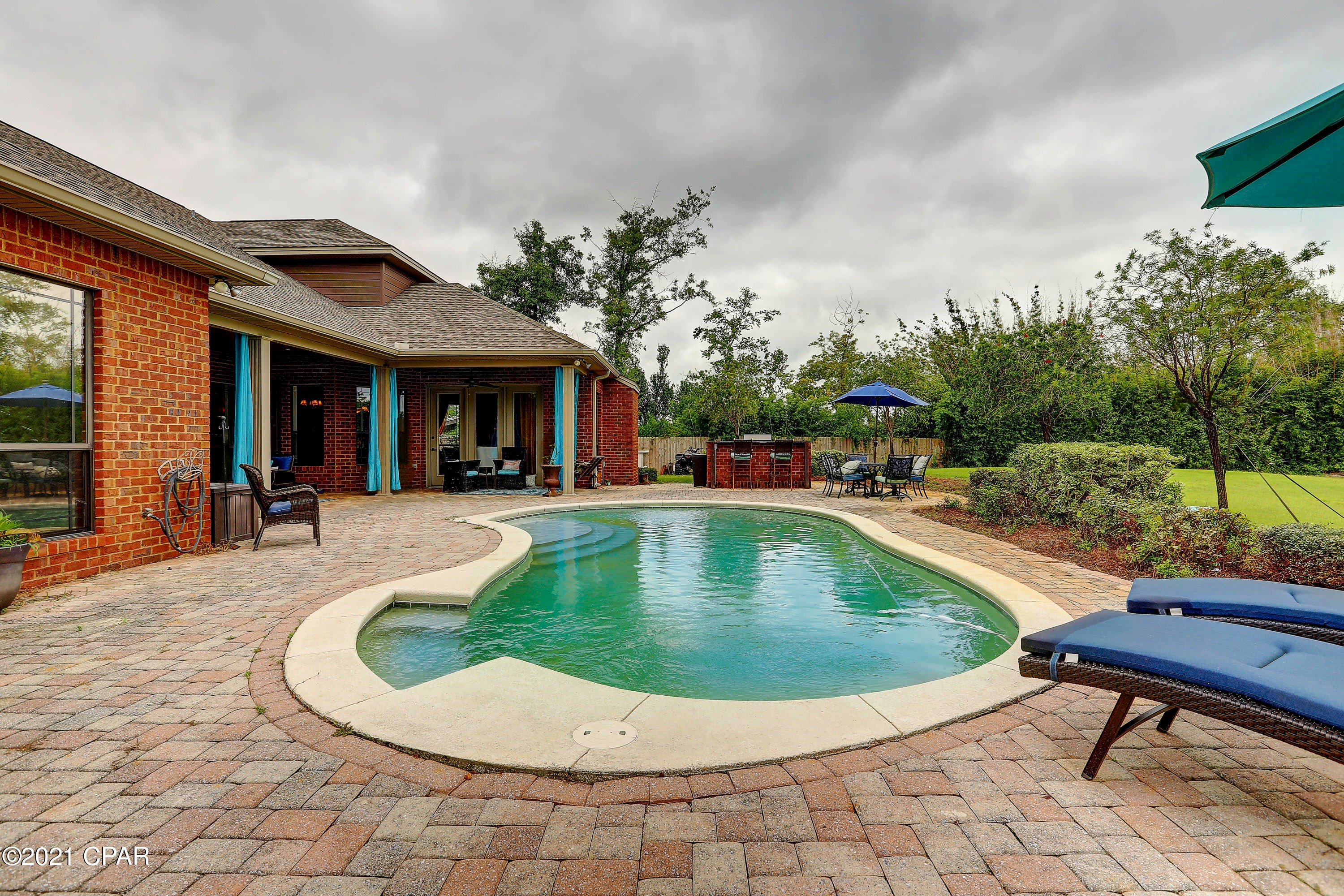 College Point Estate 1st Add - Residential
