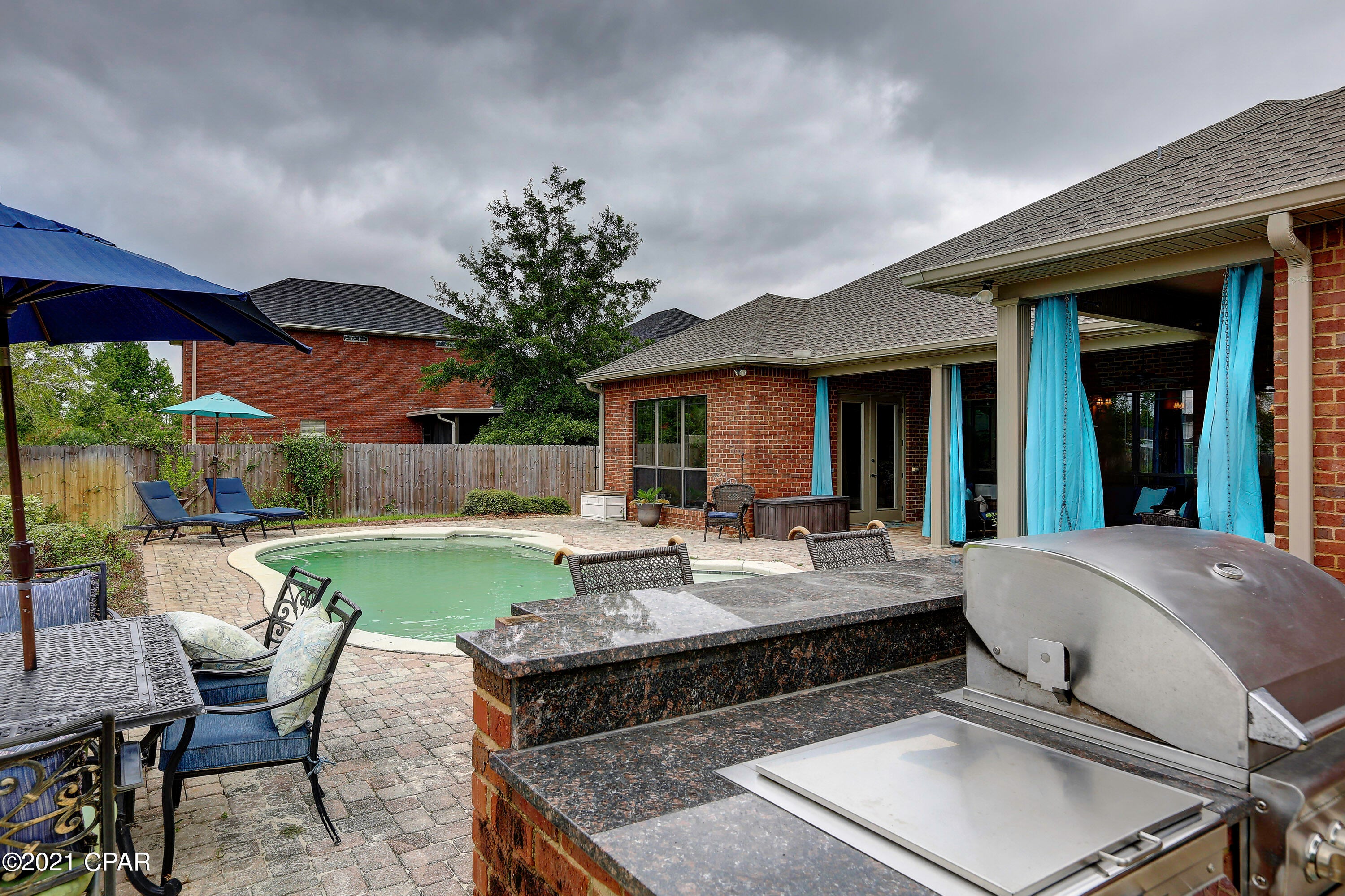 College Point Estate 1st Add - Residential
