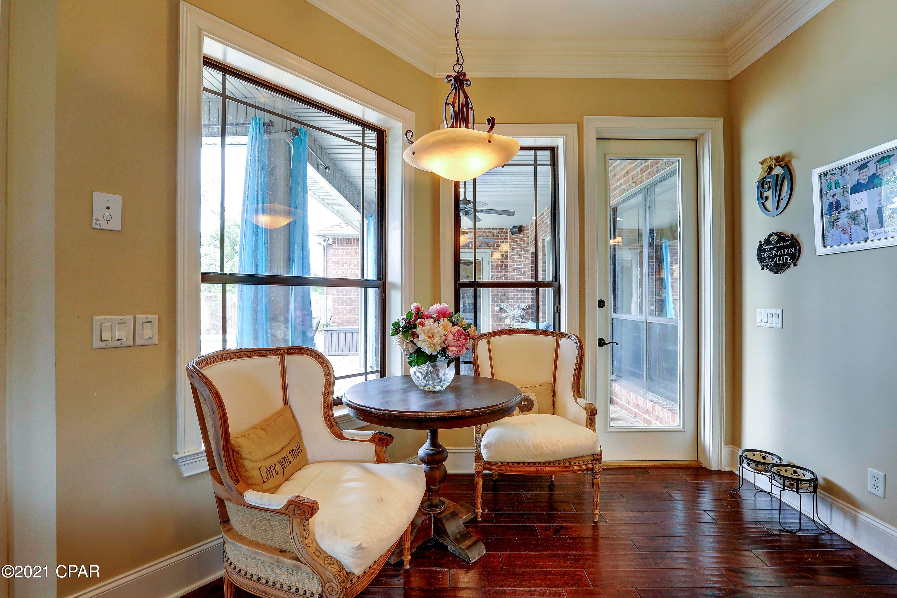 College Point Estate 1st Add - Residential