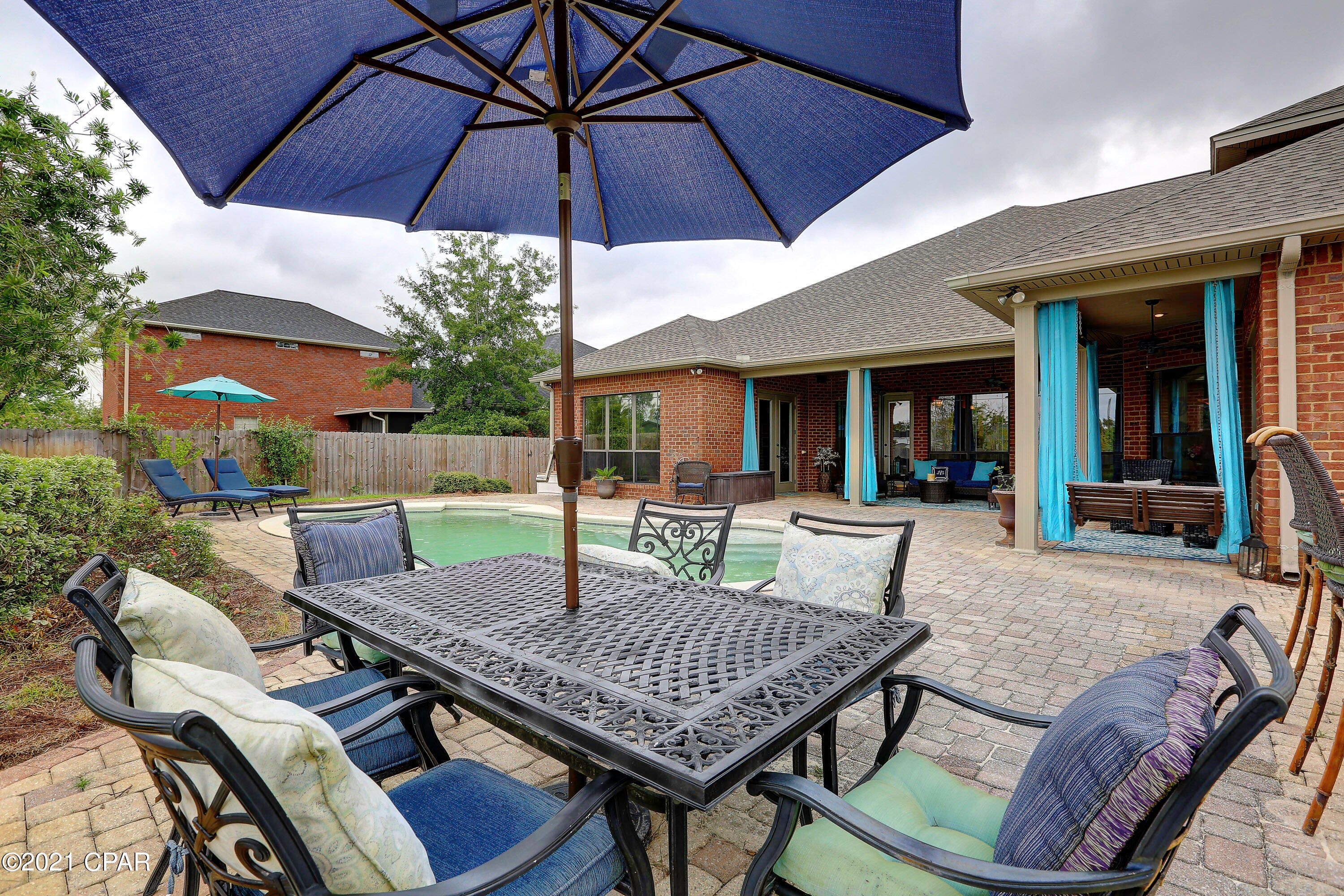 College Point Estate 1st Add - Residential