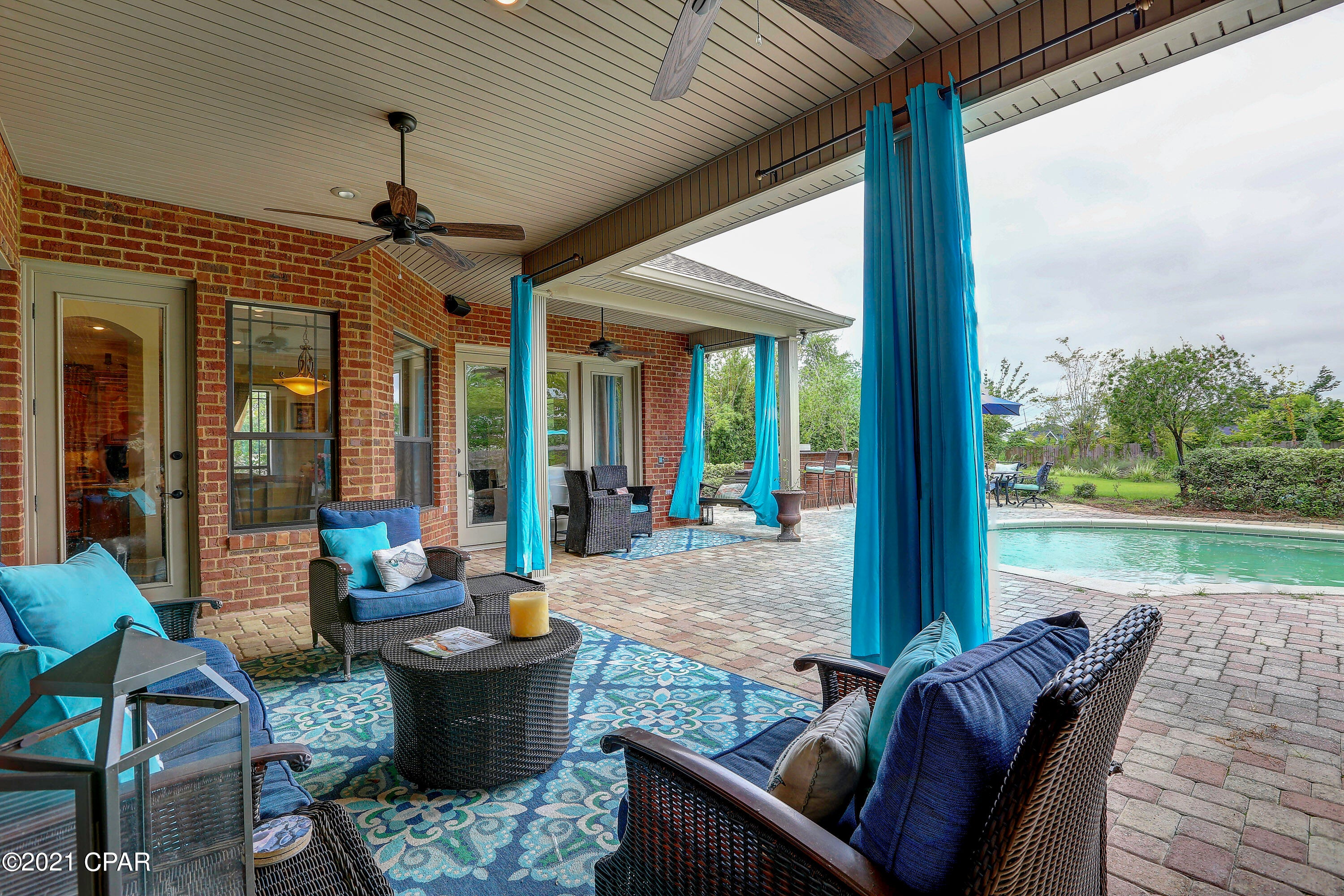 College Point Estate 1st Add - Residential