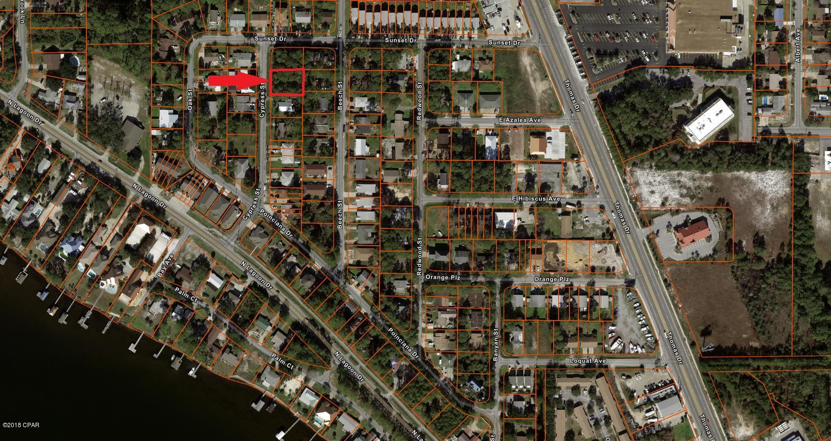 Large versatile lot on the east end.  You have options here; zoning and density allow for Single Family Home, Duplex or triplex. Start your income property portfolio right here. Lot is 80' x 110'. Drive by today and see the building activity in the area.