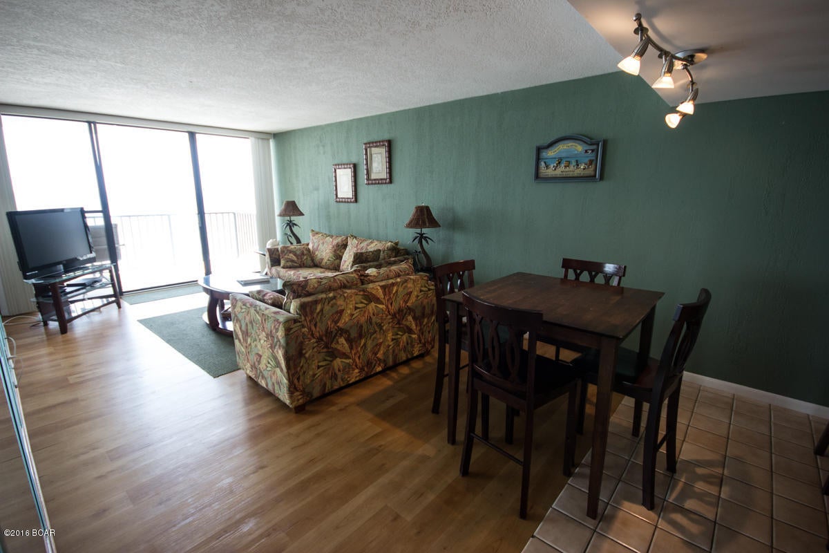 Pelican Walk - Residential
