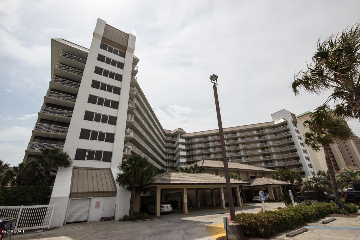 Pelican Walk - Residential
