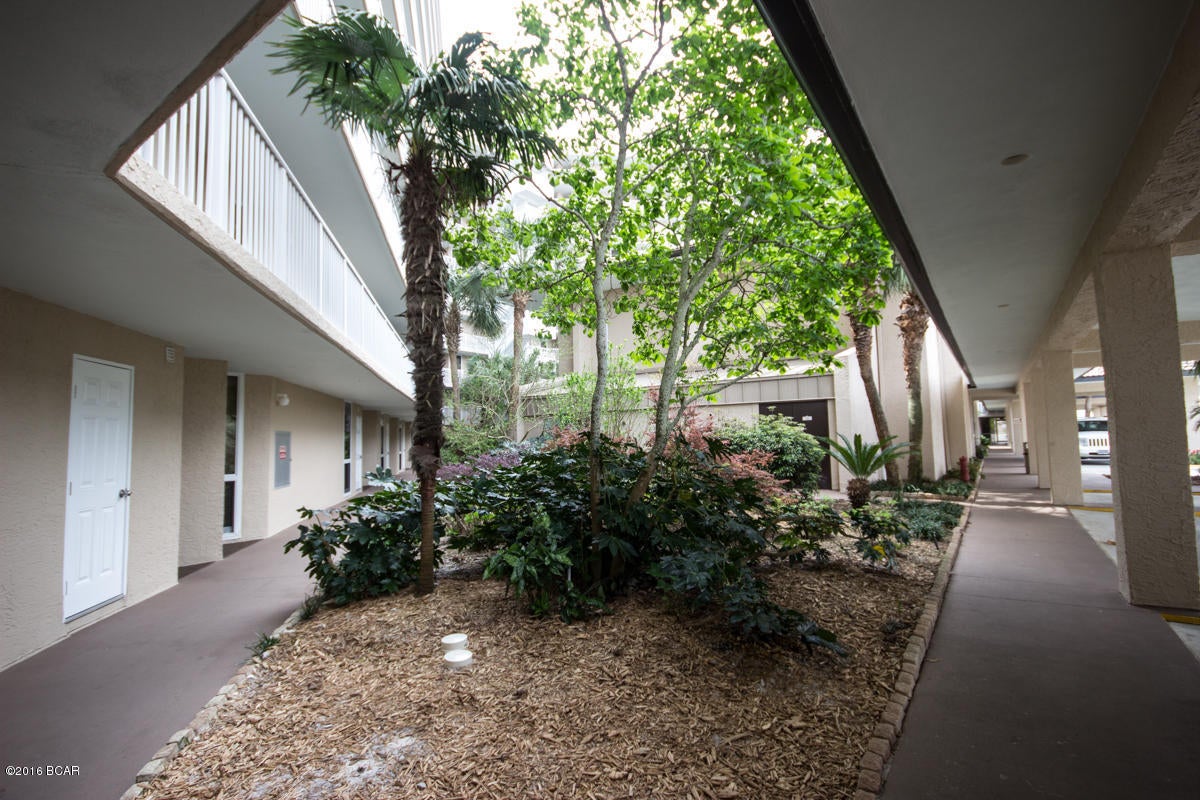 Pelican Walk - Residential