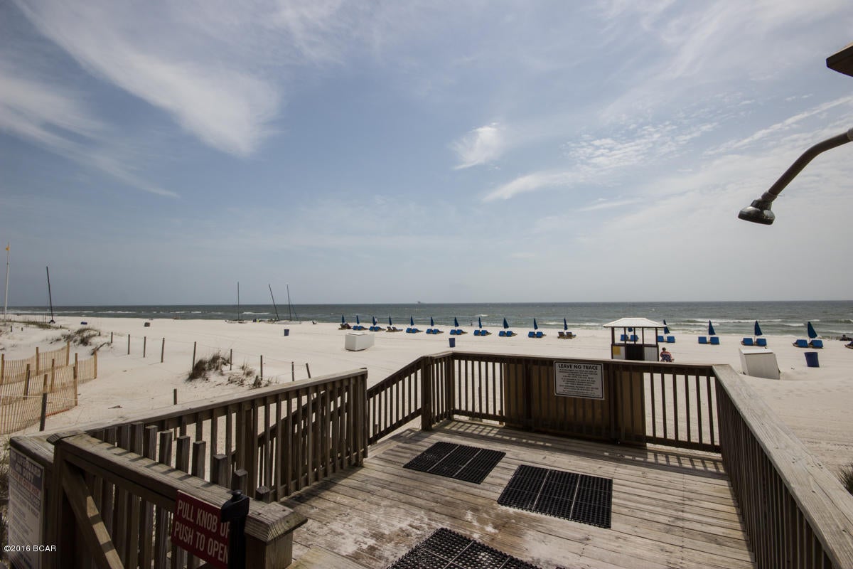 Pelican Walk - Residential