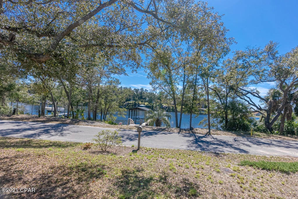 Lakeside - Residential