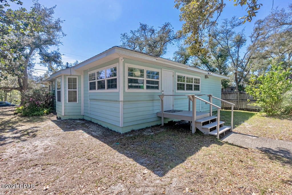 Lakeside - Residential