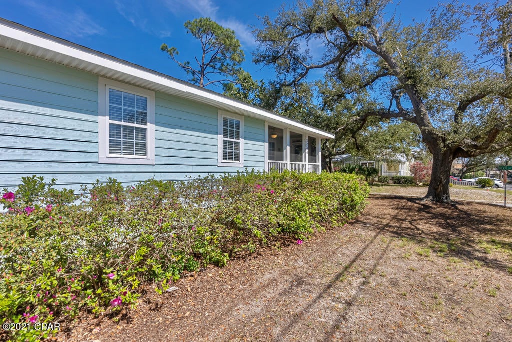 Lakeside - Residential