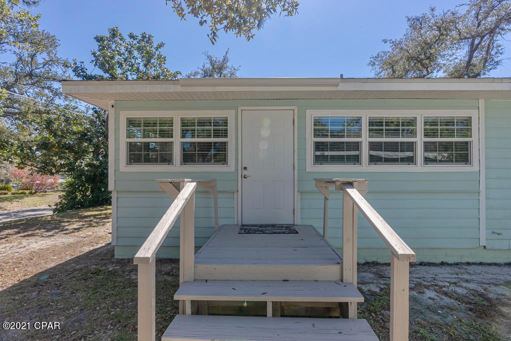 Lakeside - Residential