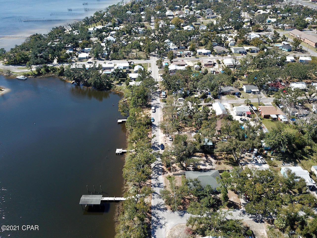 Lakeside - Residential