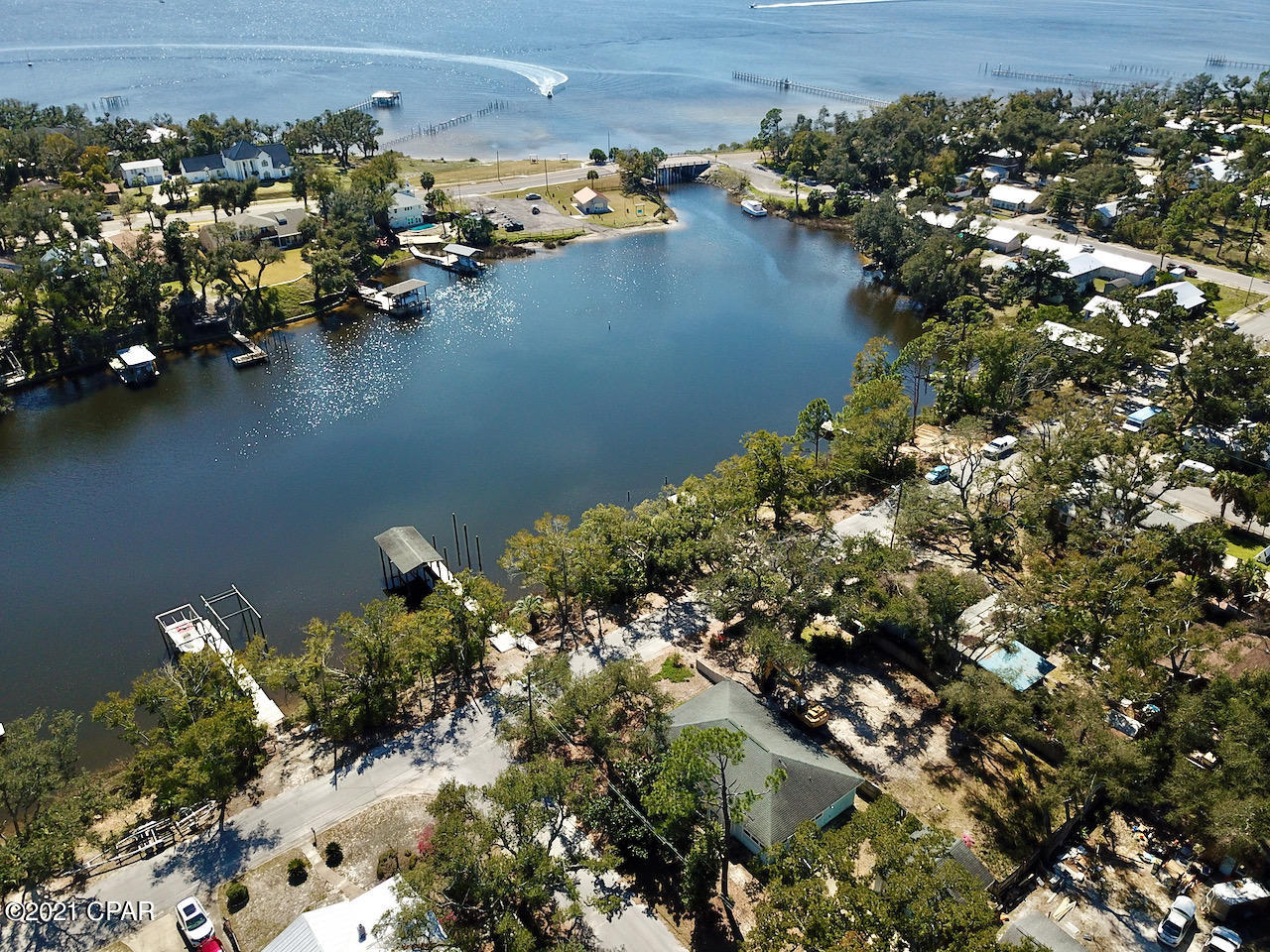 Lakeside - Residential