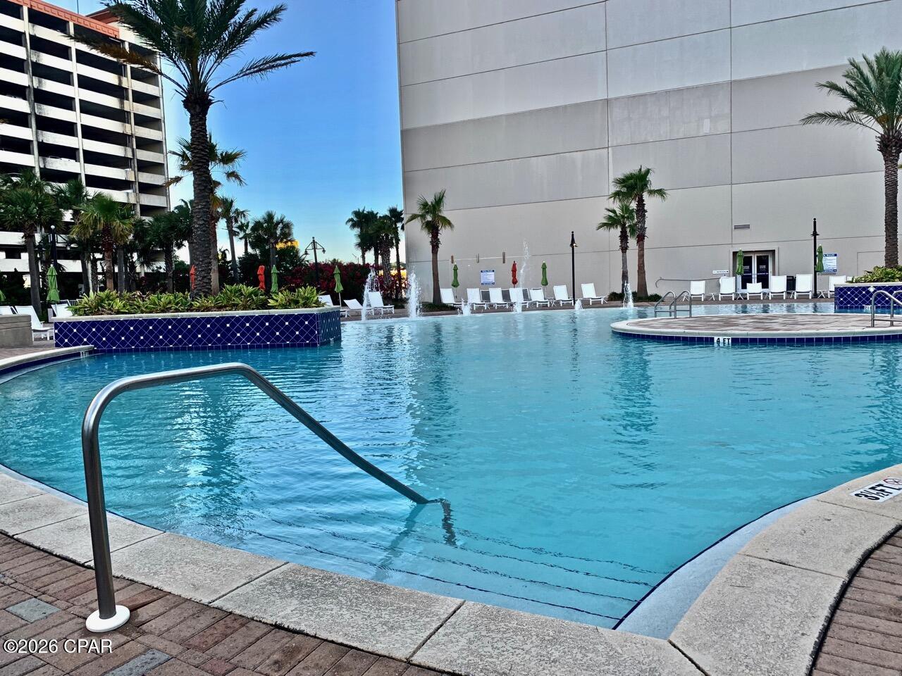 Laketown Wharf - Residential
