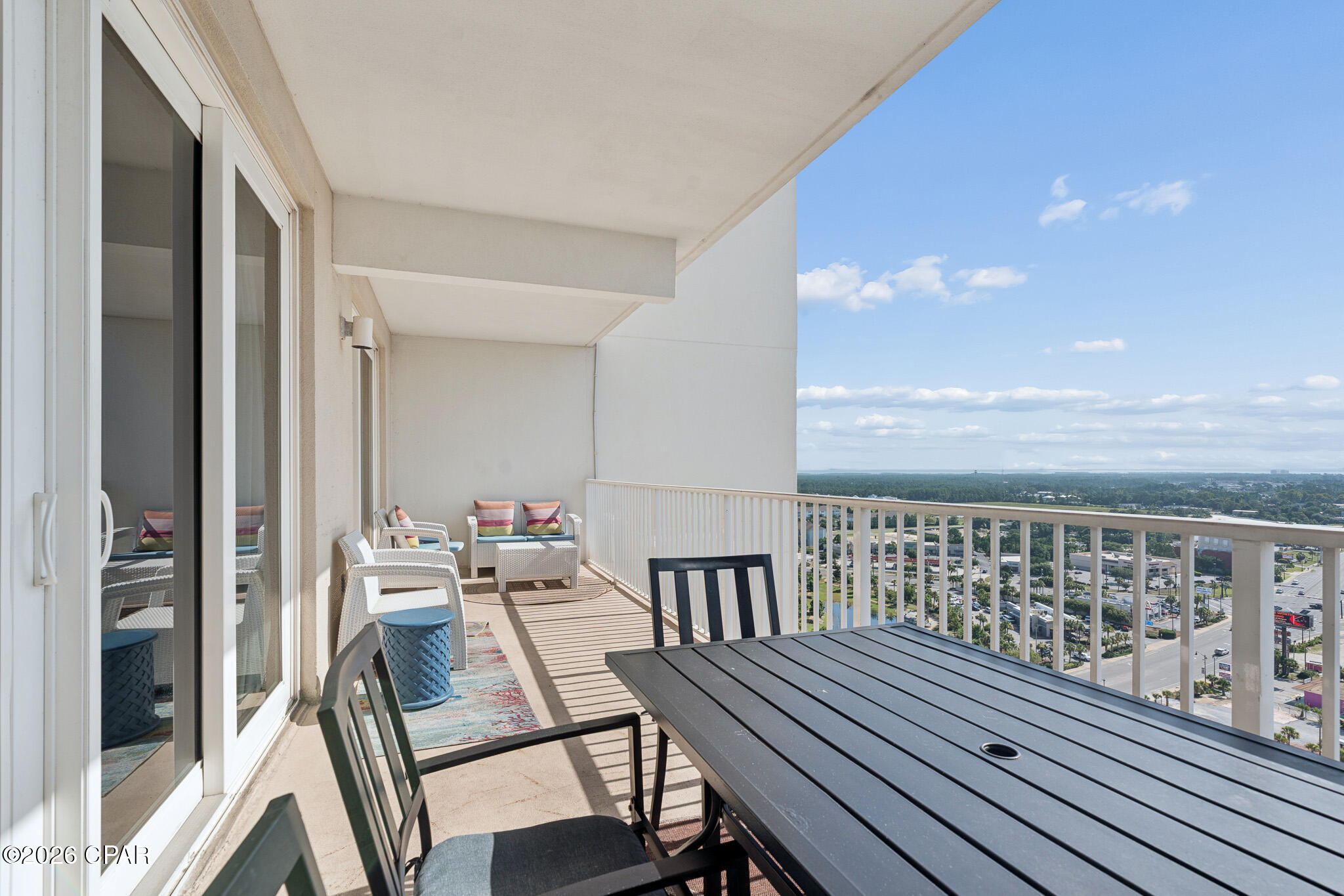 Laketown Wharf - Residential