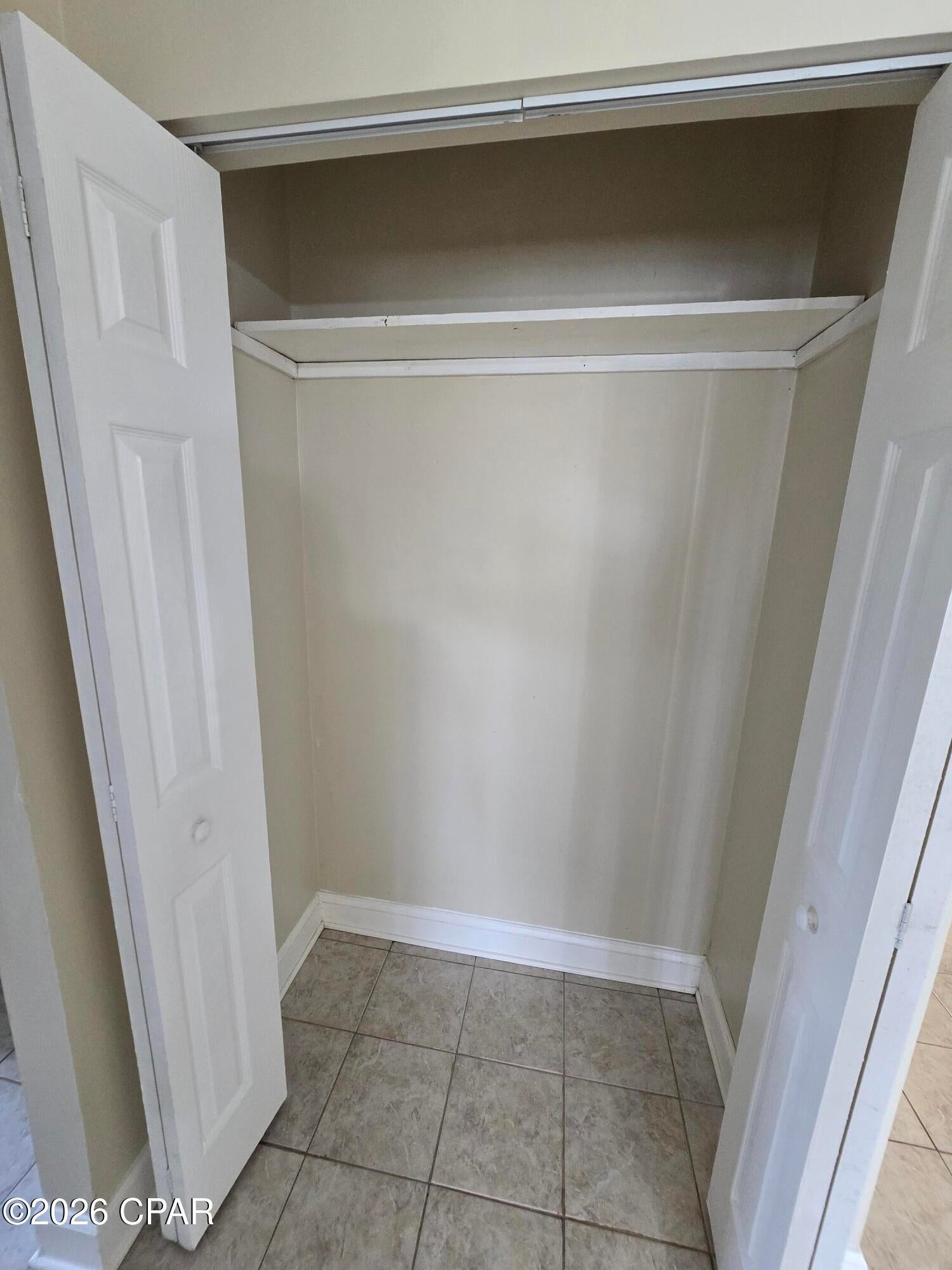 [No Recorded Subdiv] - Residential Lease