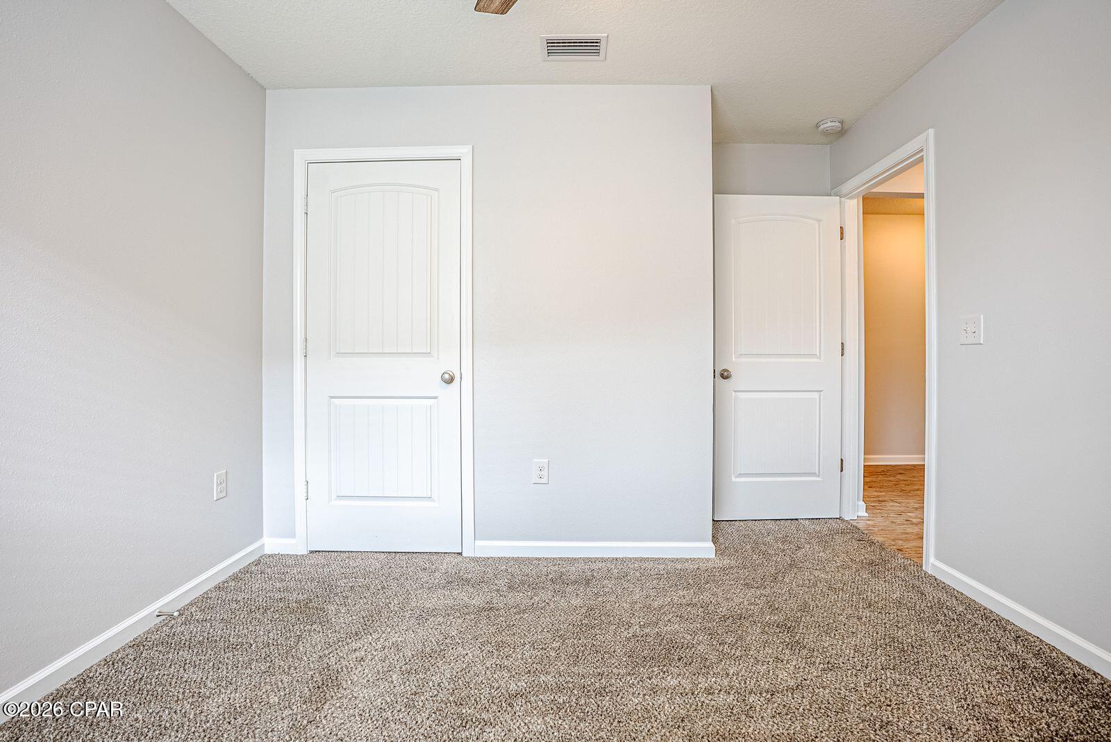 [No Recorded Subdiv] - Residential Lease