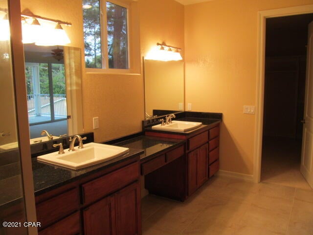Magnolia Beach 2nd Add - Residential Lease