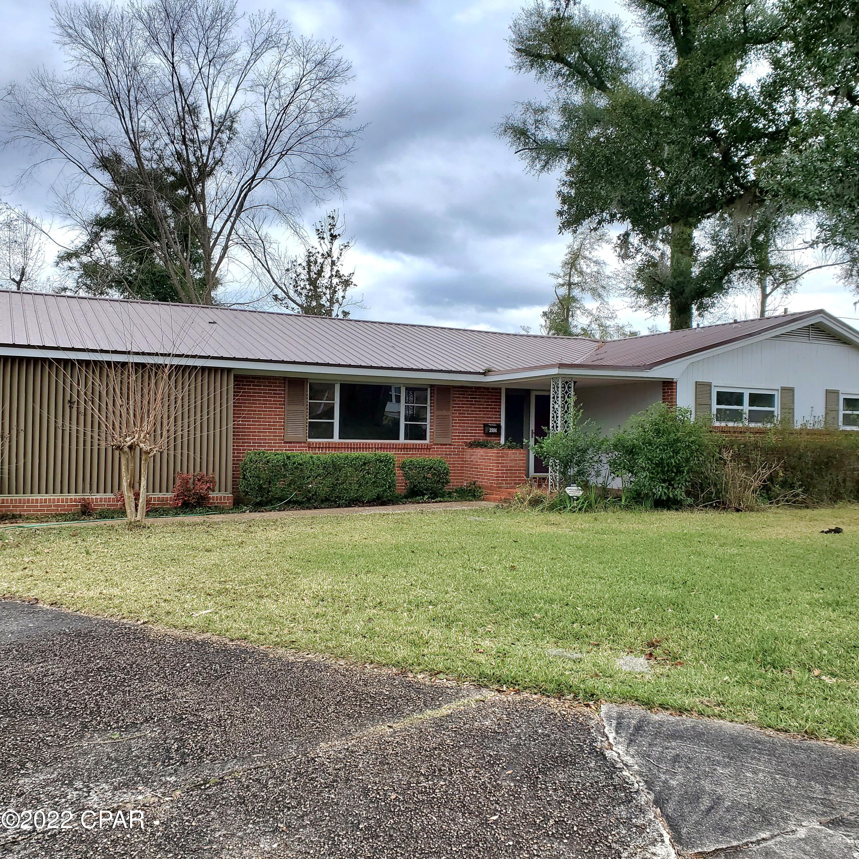 West Manor - Residential