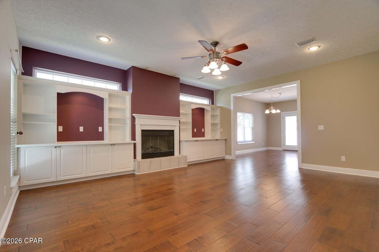 Riverside Ph I - Residential Lease