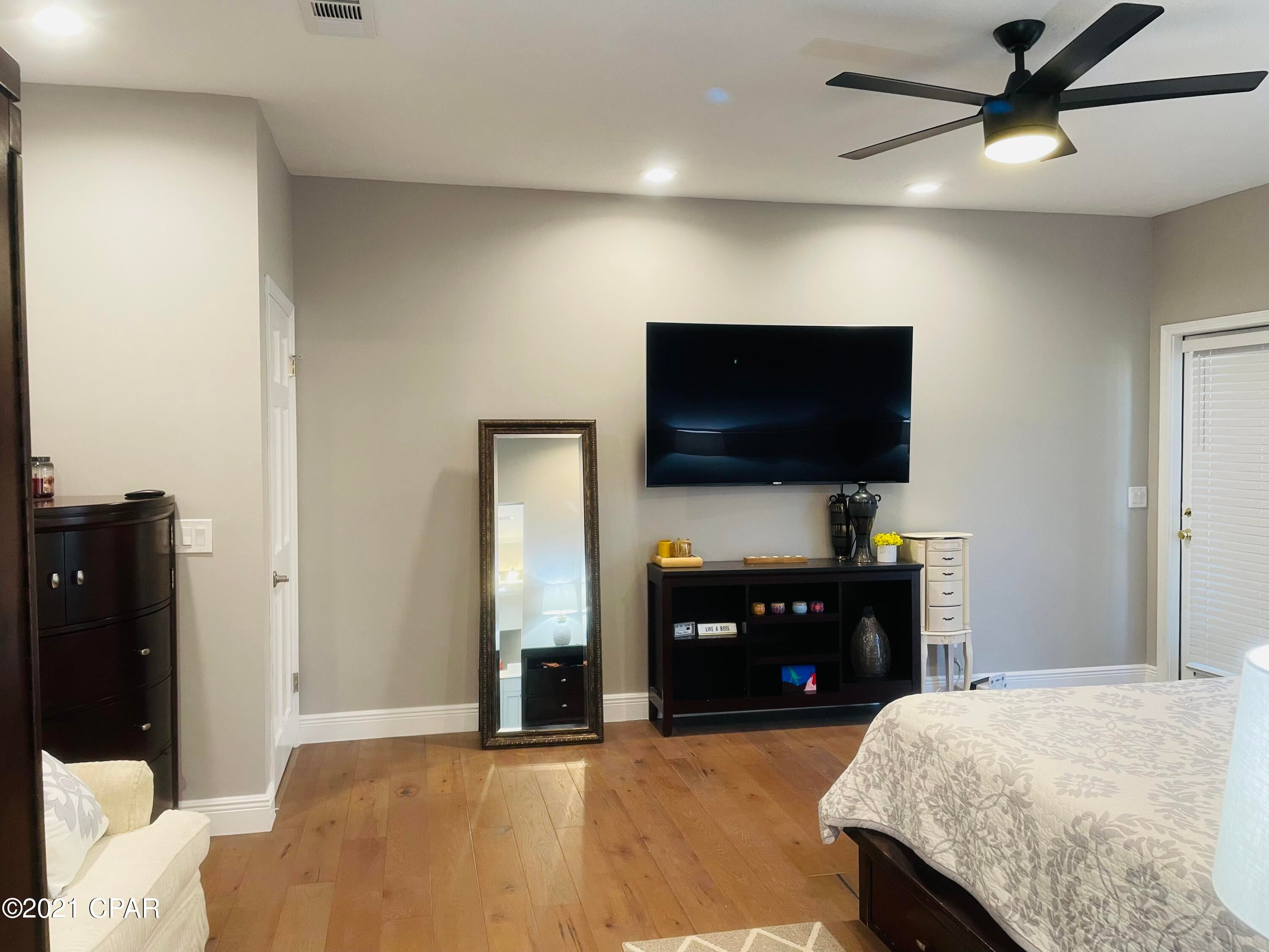 Normandale Estates - Residential