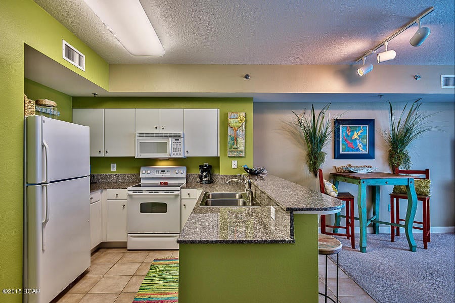 Shores Of Panama Phase II - Residential