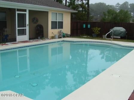 Hidden Pines Phase VI - Residential Lease