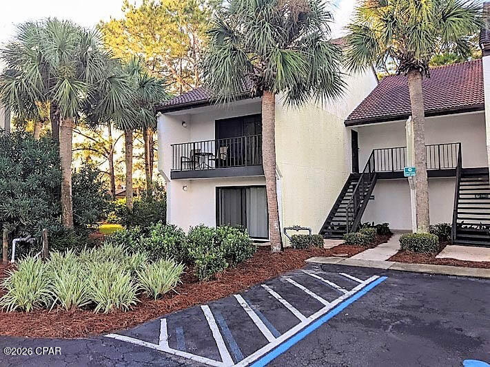 Forest Hills Tennis Villas - Residential