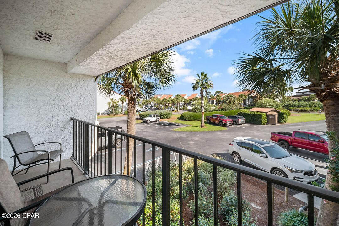 Forest Hills Tennis Villas - Residential