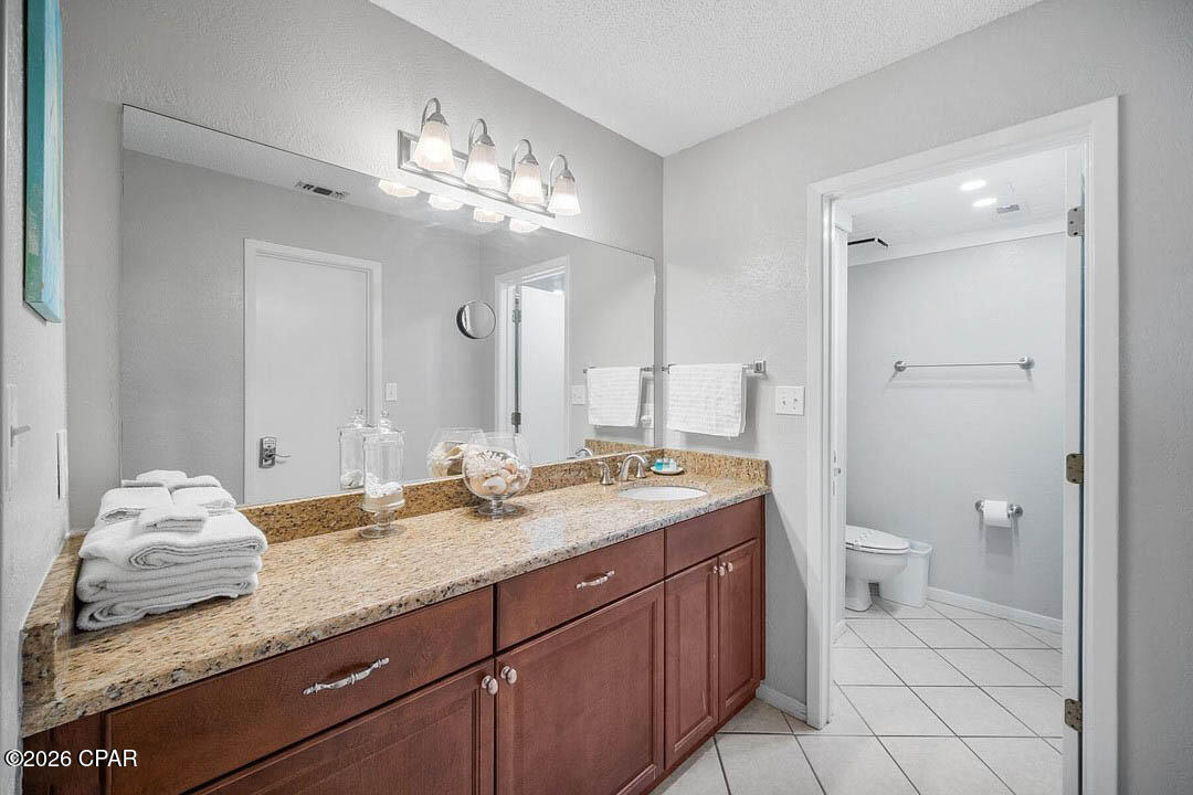 Forest Hills Tennis Villas - Residential