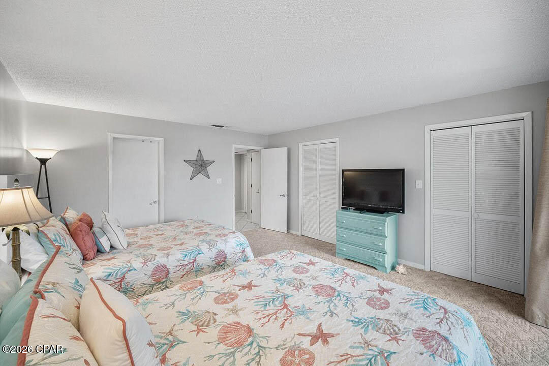 Forest Hills Tennis Villas - Residential