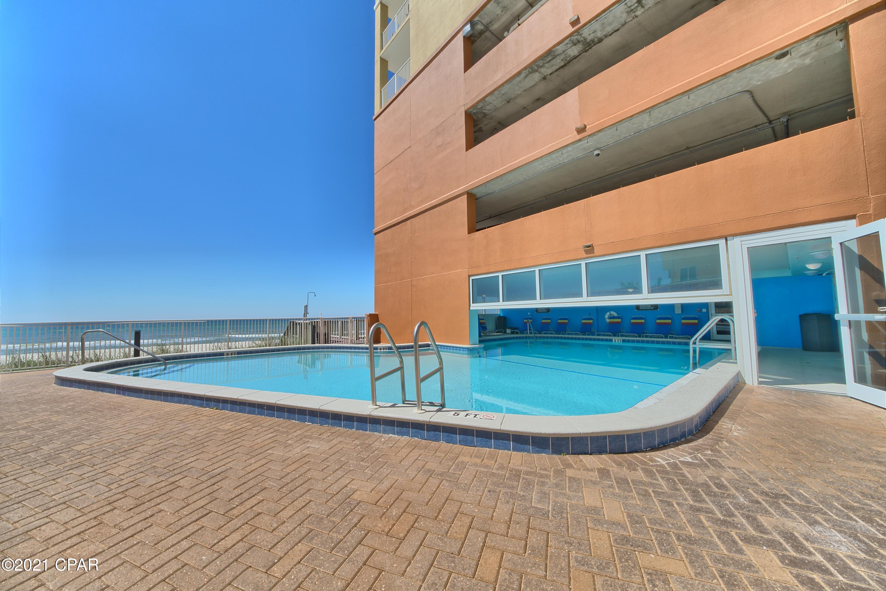 Tropic Winds - Residential