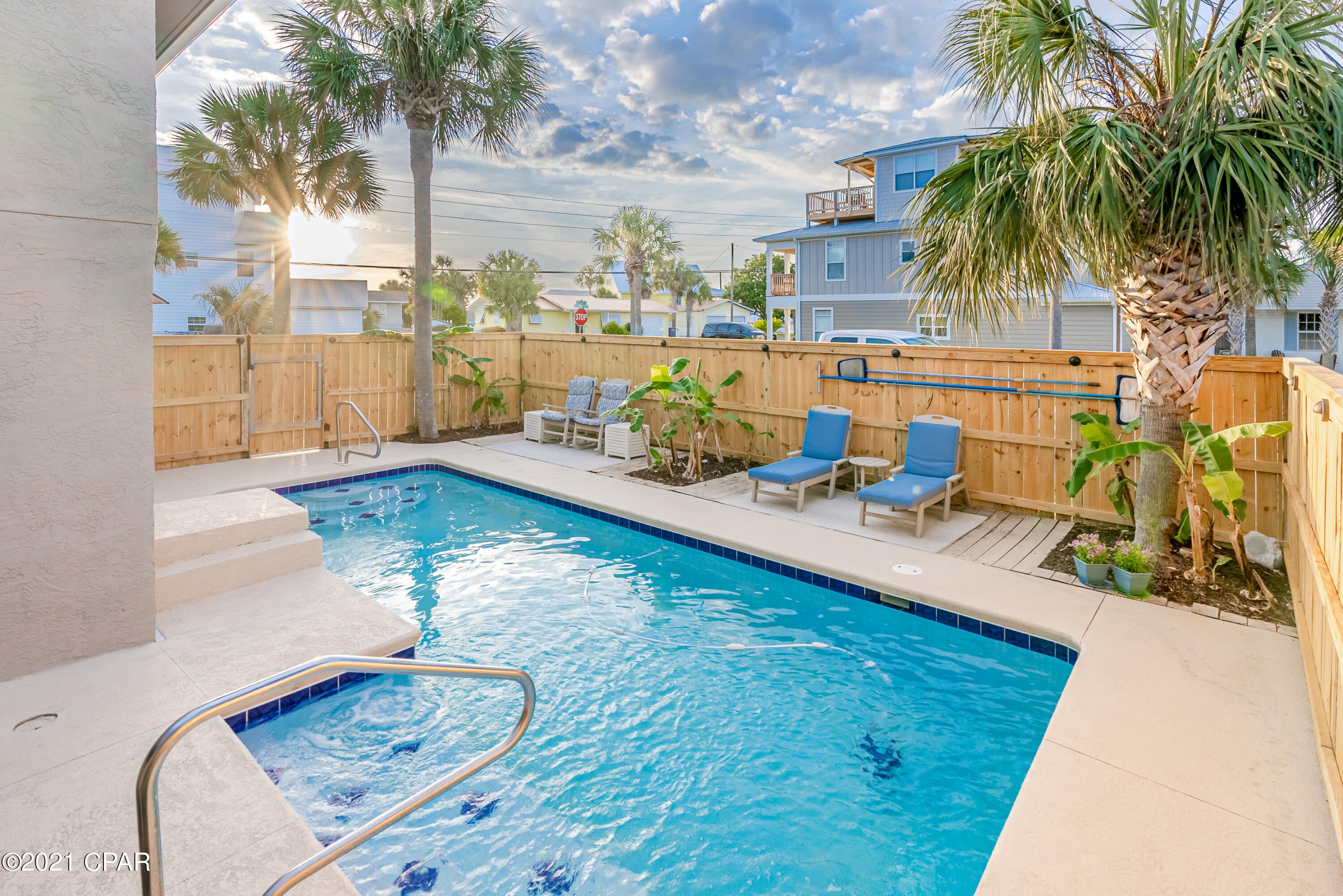 Riviera Beach 1st Add - Residential