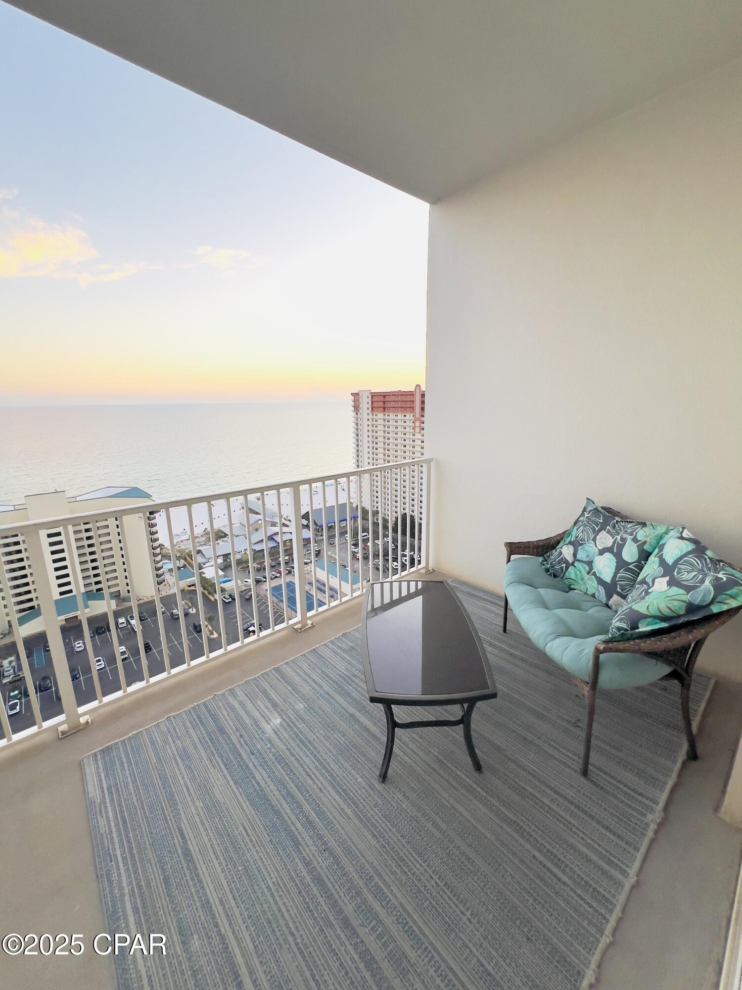 Laketown Wharf - Residential