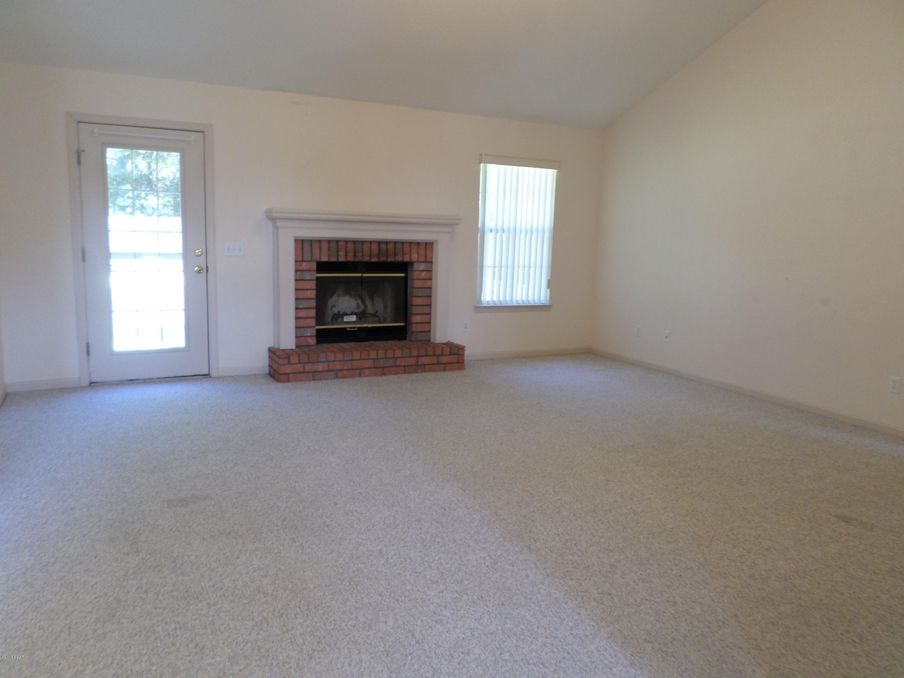 Highway 22 West Estates - Residential Lease