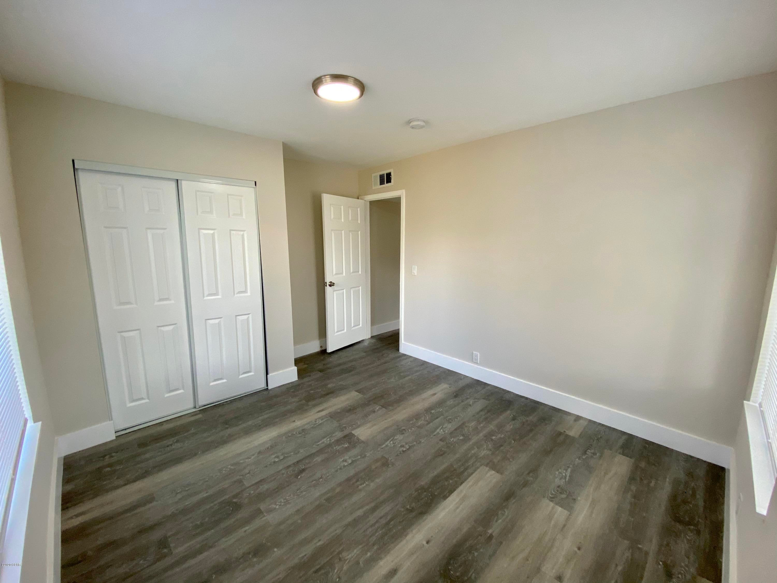 [No Recorded Subdiv] - Residential Lease