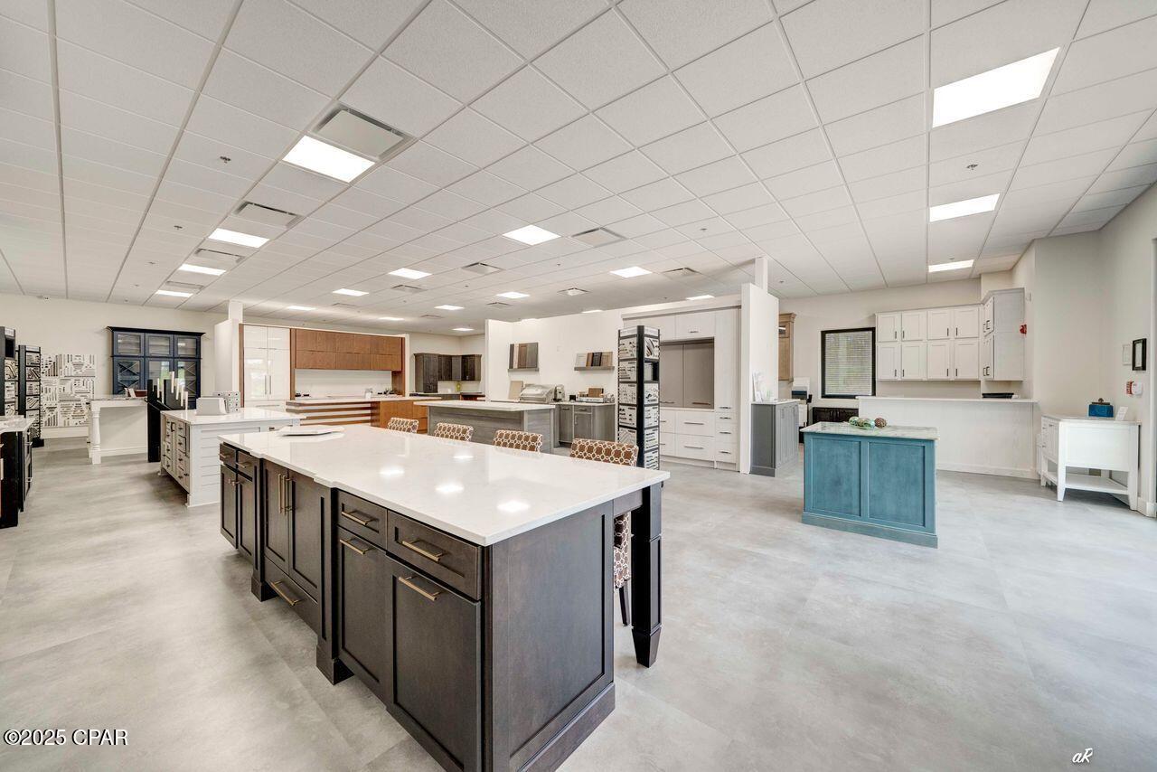 Beach Commerce Park - Commercial Sale